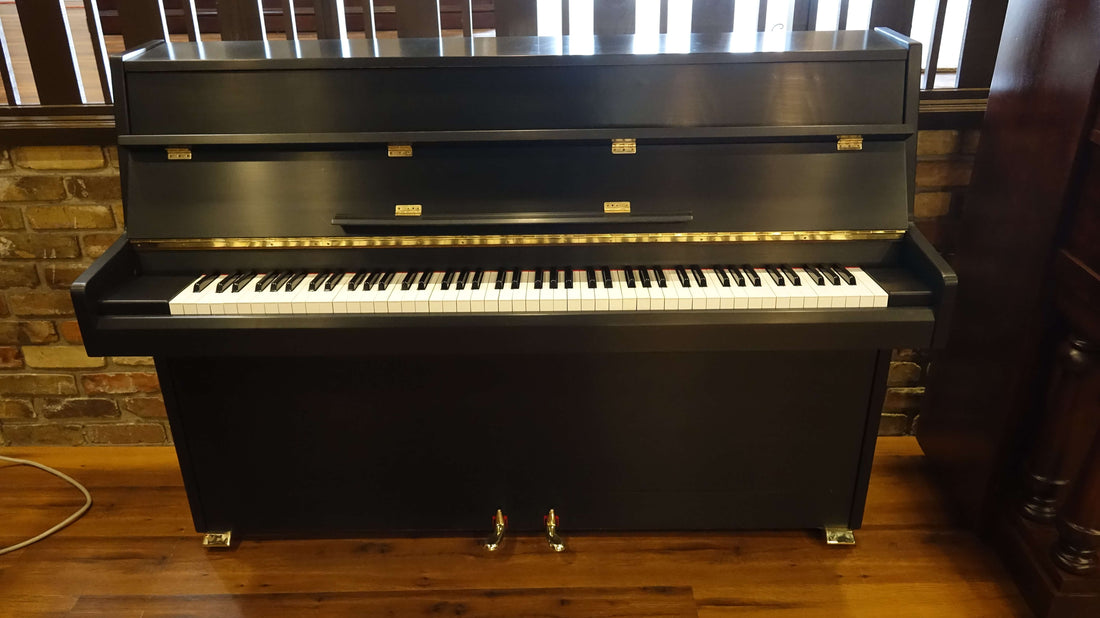 The Piano Buying Blog - Just out of the shop! 1988 Samick Upright Piano!