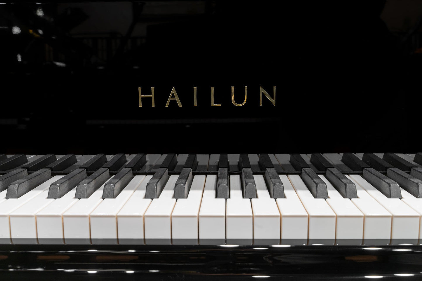 Image 3 of Hailun 178 / 5'10" Player Piano