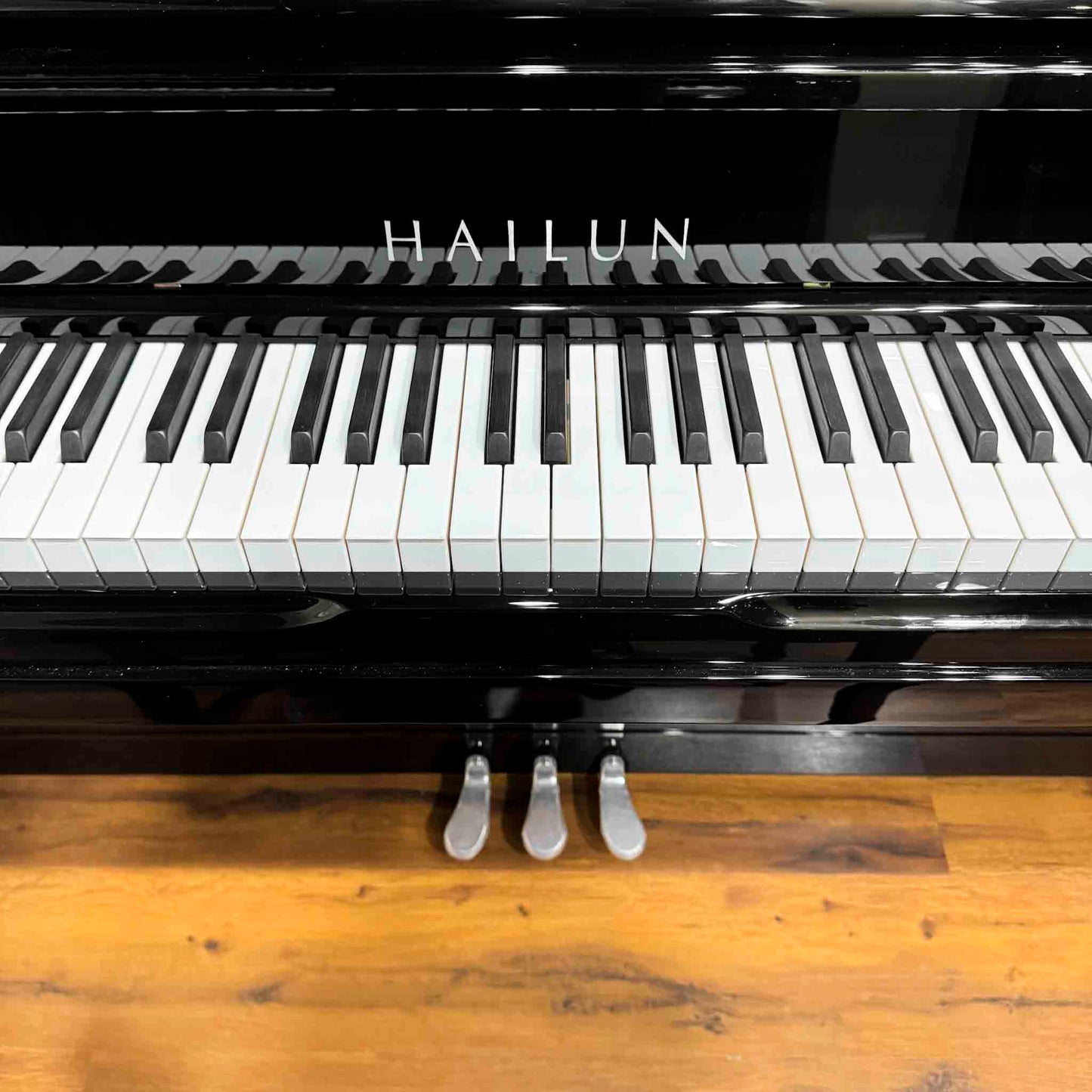 Hailun 7P 52" Polished Black Upright Piano with Self Playing System