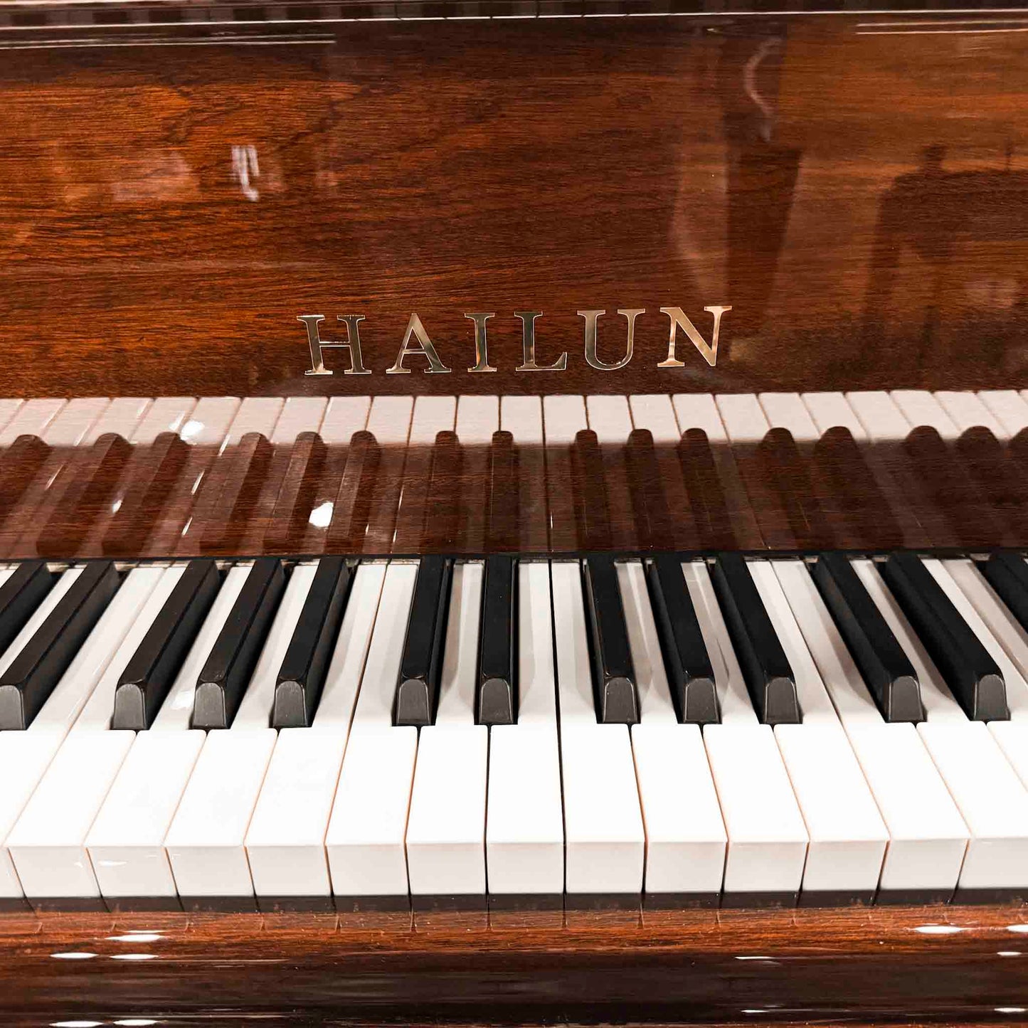 Hailun 151 5' Polished Walnut Baby Grand