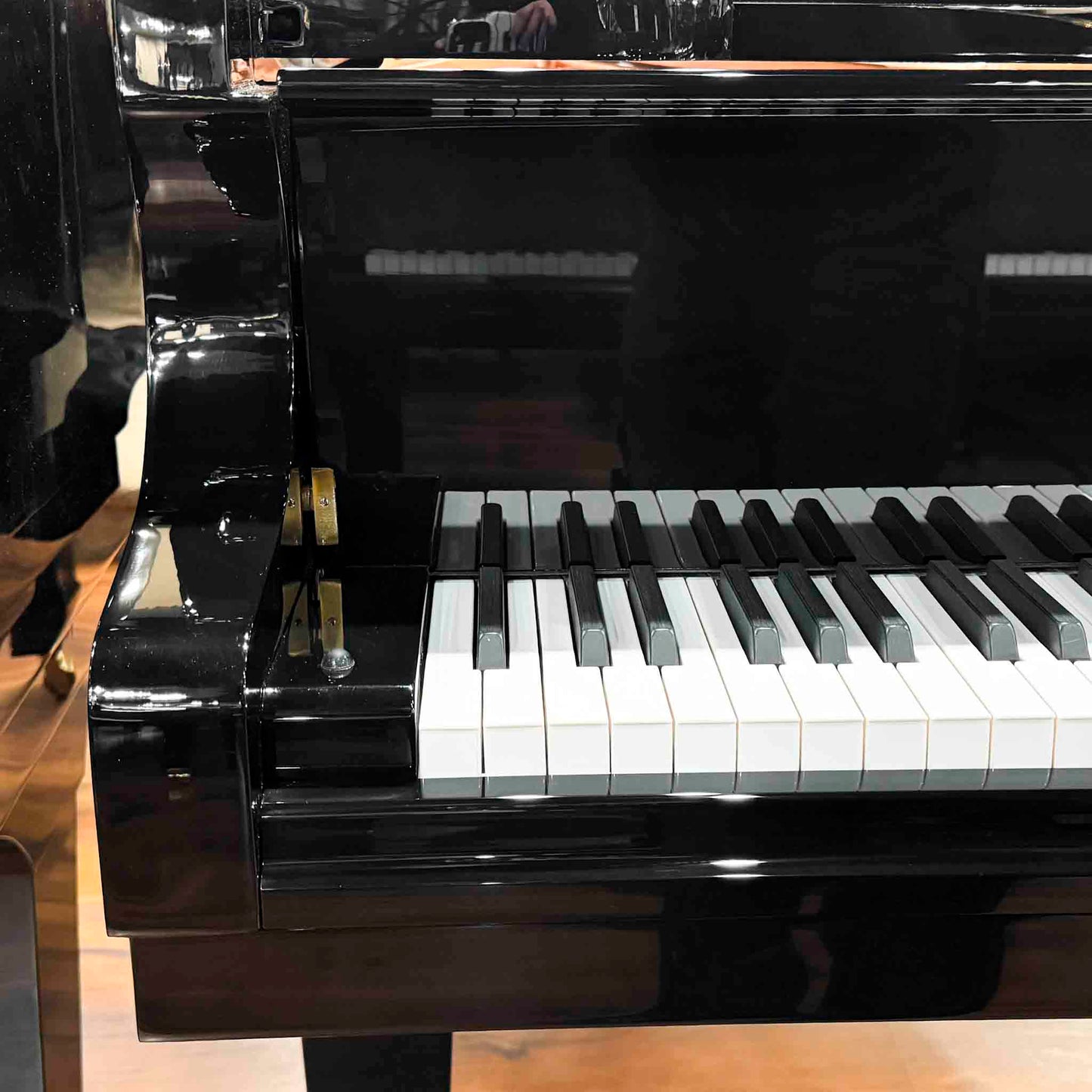 Hailun 178 5'10" Polished Black Grand Piano