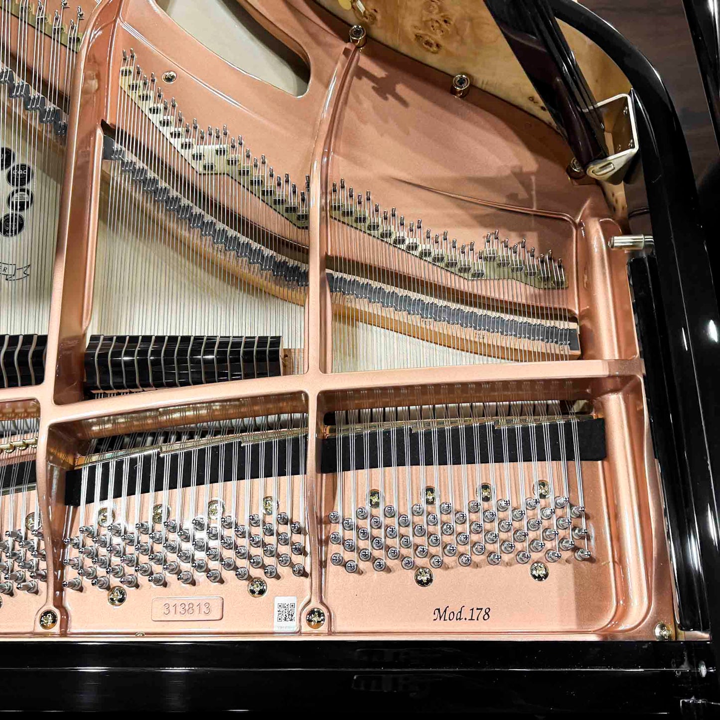 Hailun 178 5'10" Polished Black Grand Piano