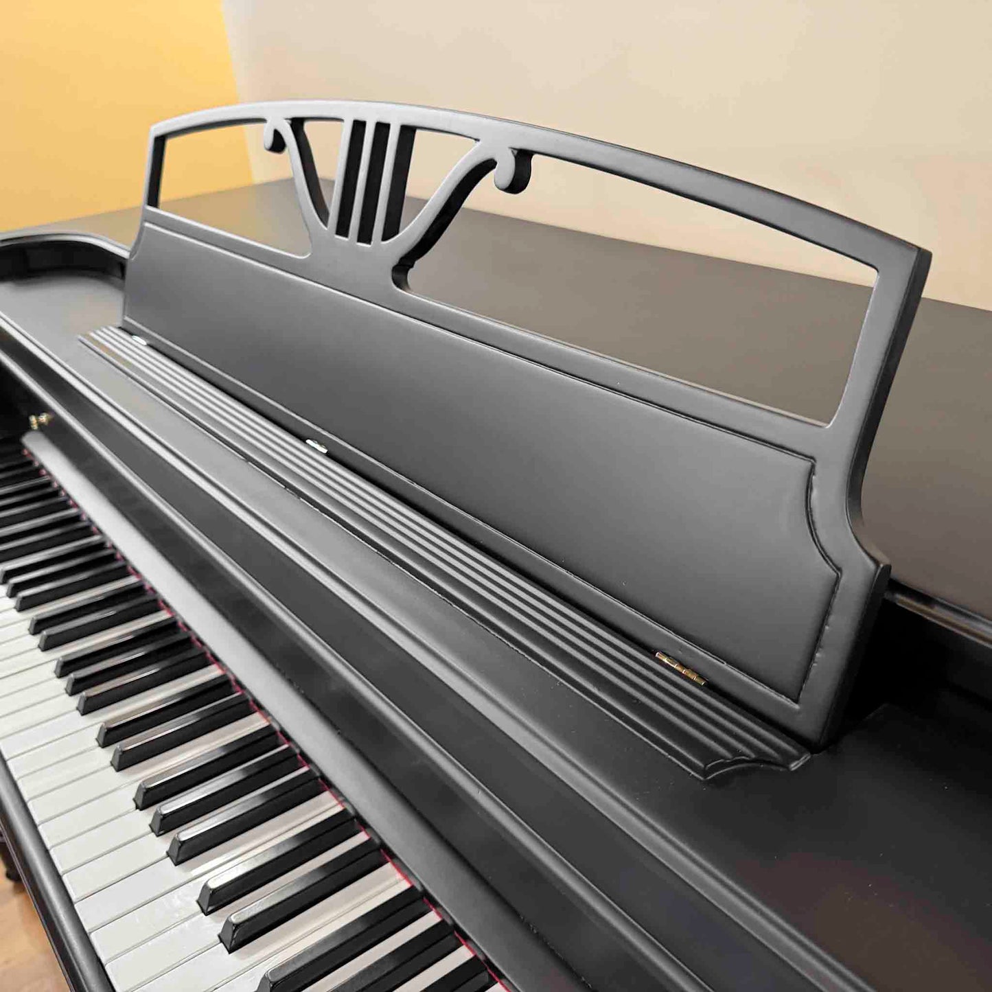 SOLD 1986 Baldwin 36" Wood Finish Spinet Piano