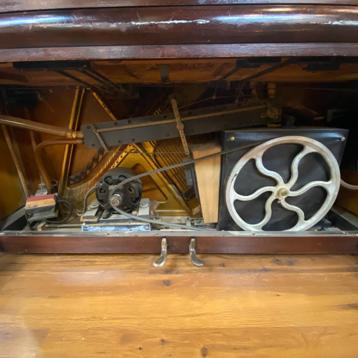 Image 16 of 1922 Gulbransen Upright