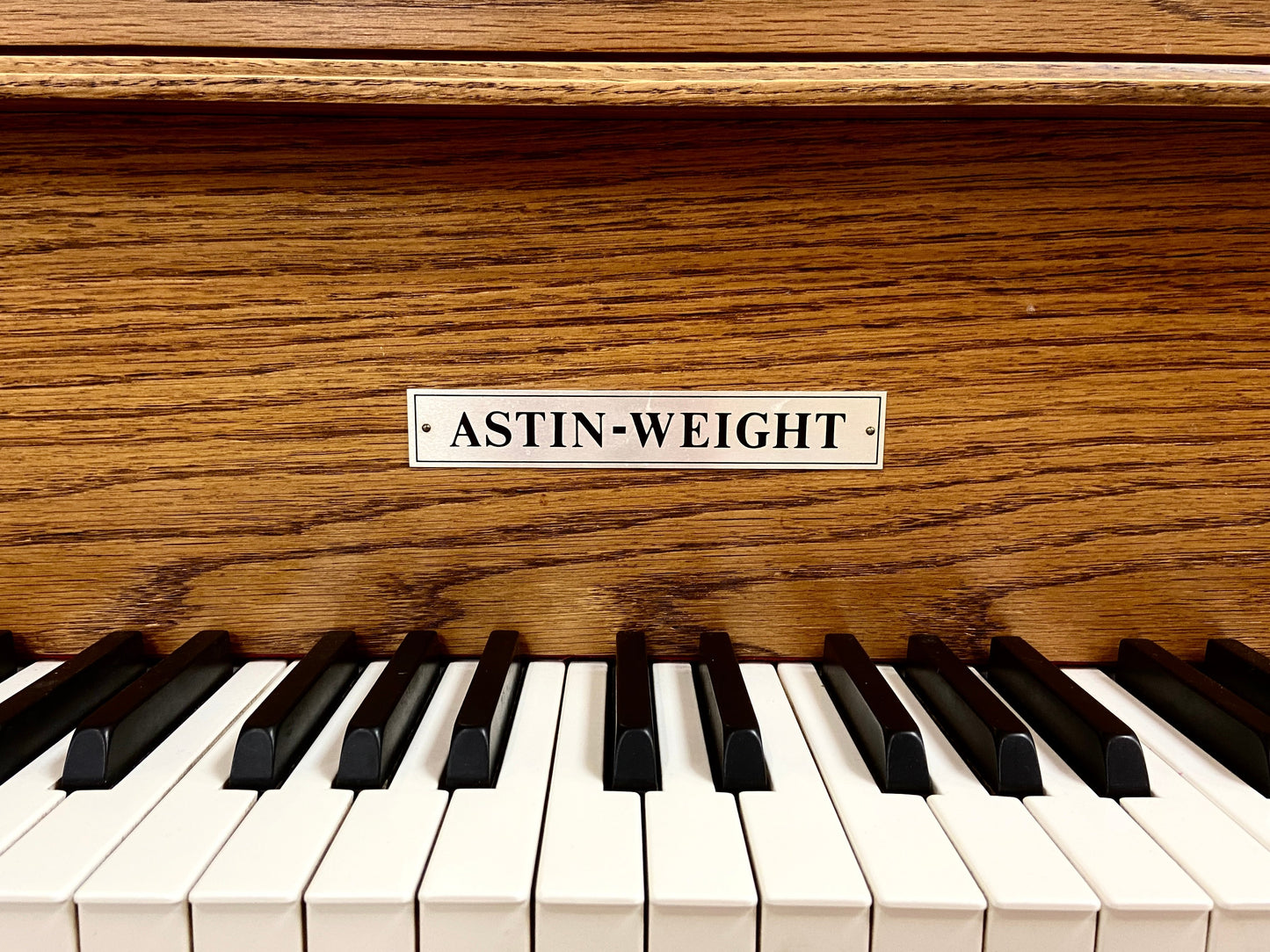 Image 8 of 1980 Astin Weight Console 42" / Walnut