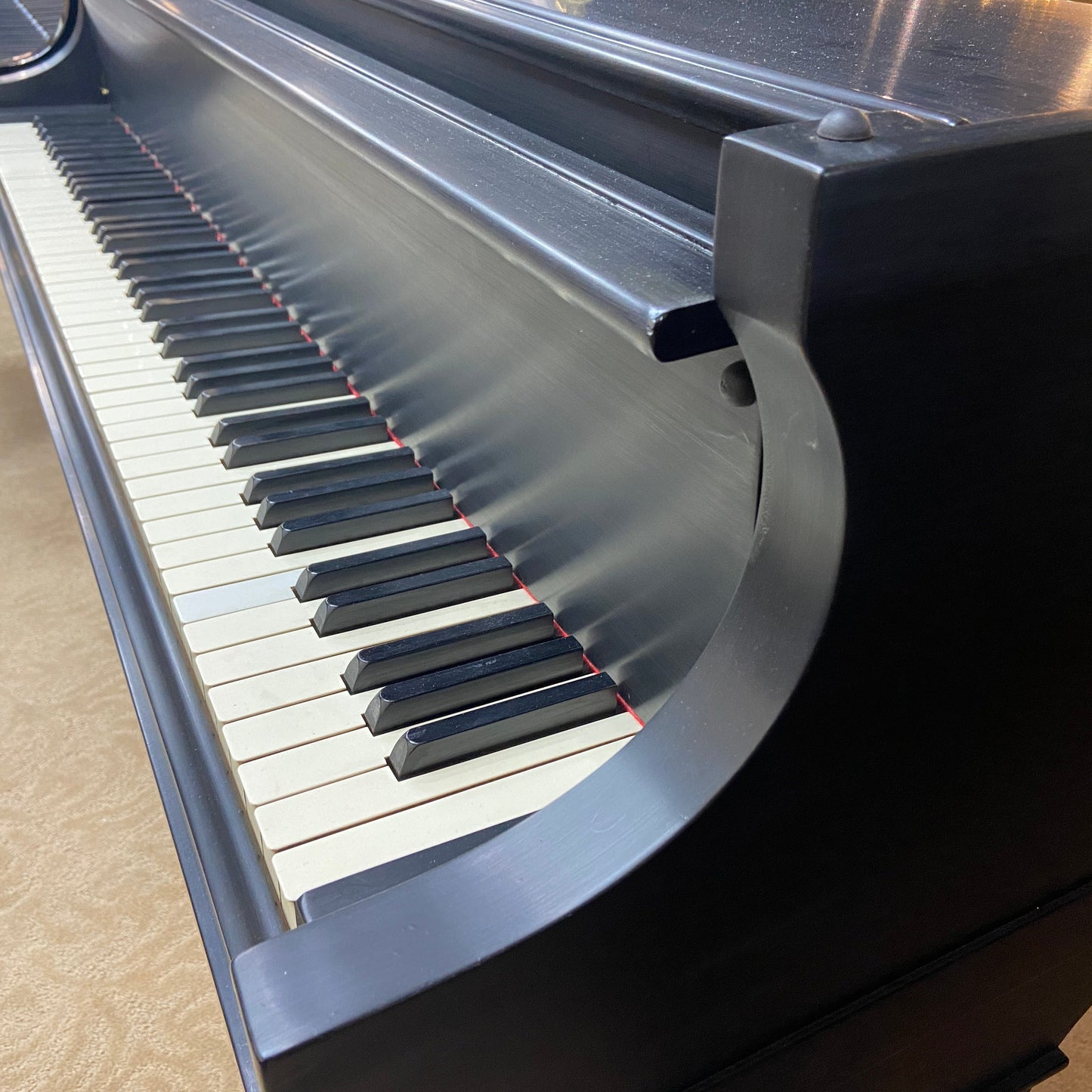 Image 11 of 1932 Stuyvesant 4'6" / Satin Ebony