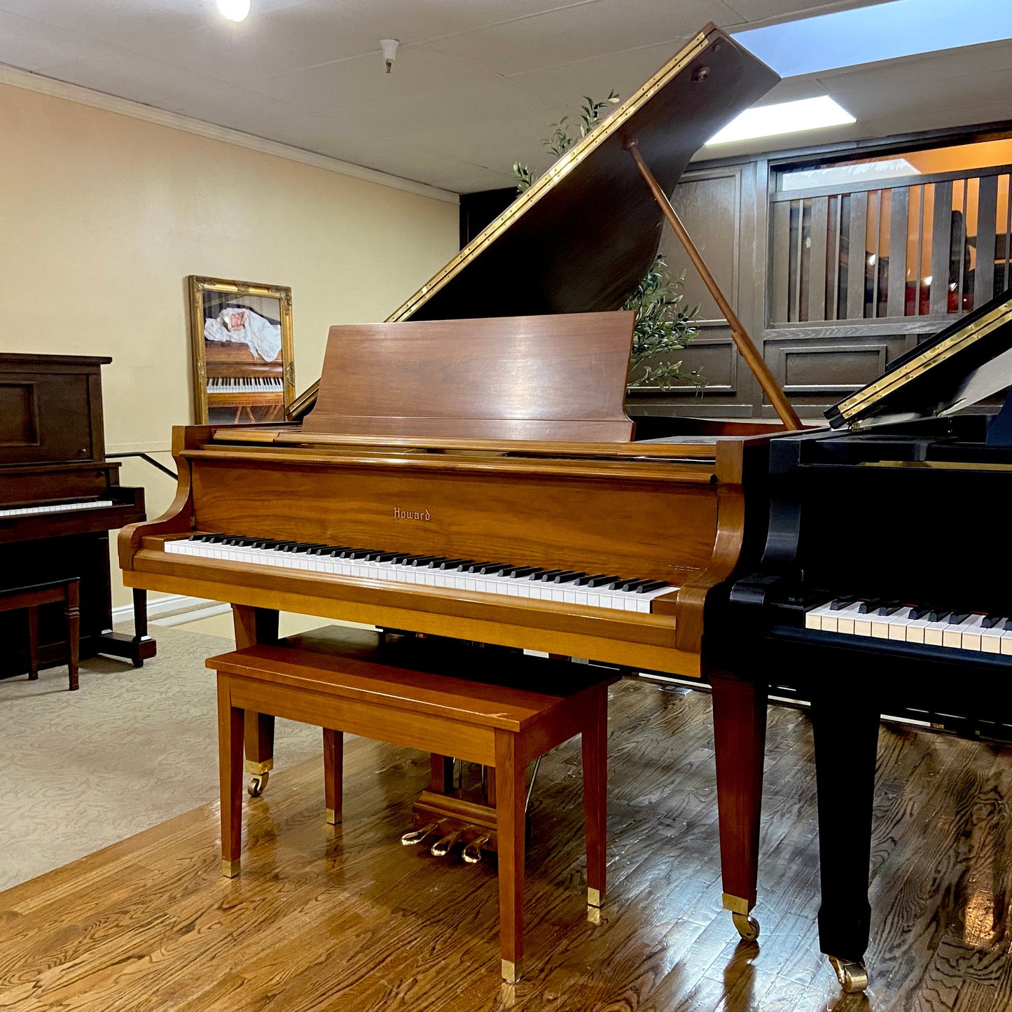 Image 8 of 1969 Howard Grand Piano / 5' / Walnut