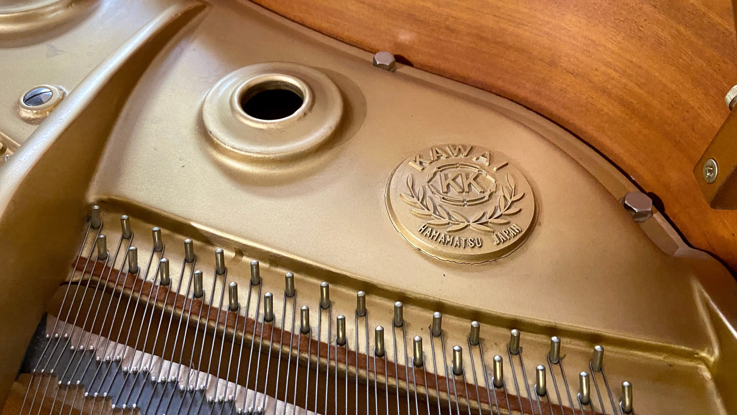 Image 12 of 1969 Howard Grand Piano / 5' / Walnut