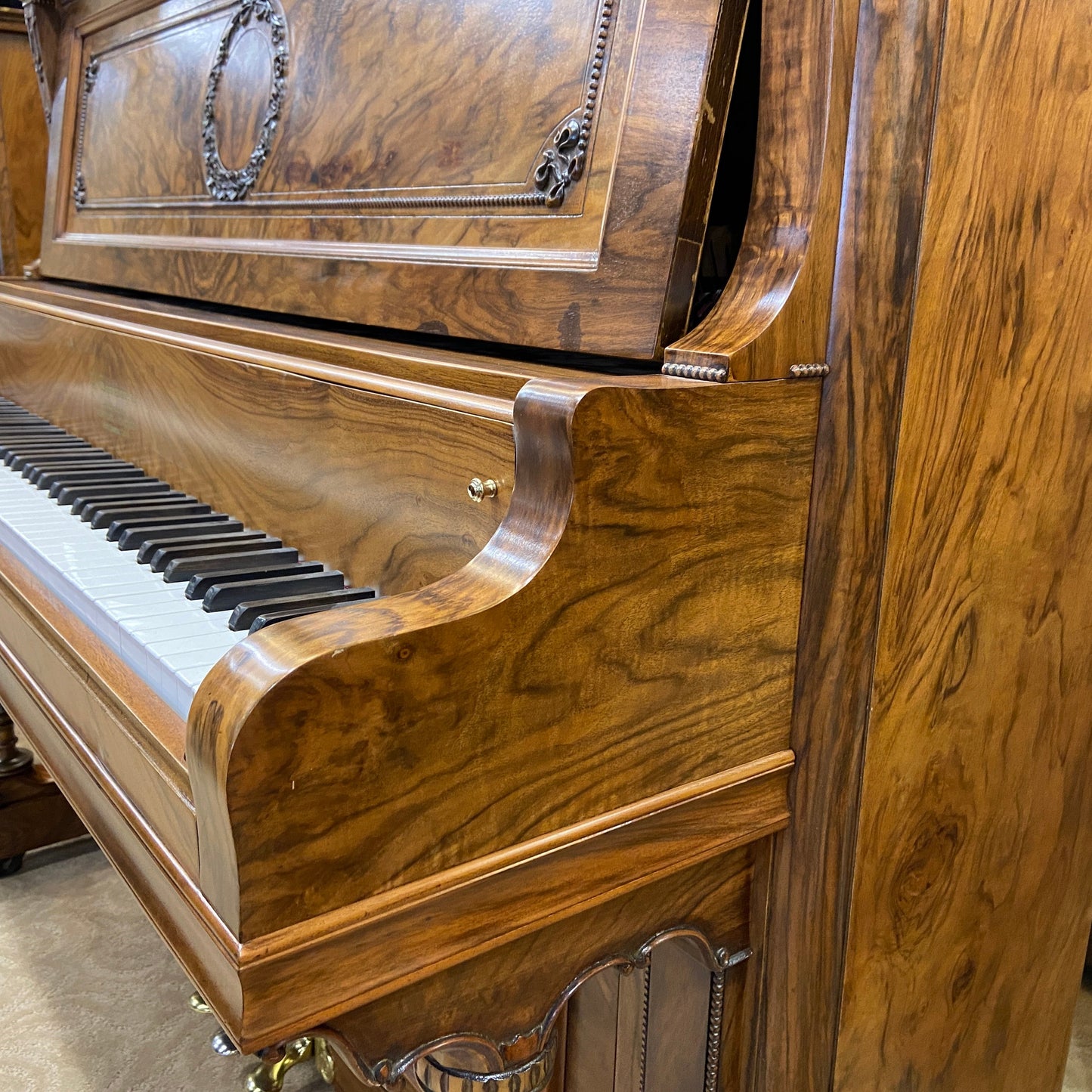 Image 19 of 1902 Shoninger Upright / 54"