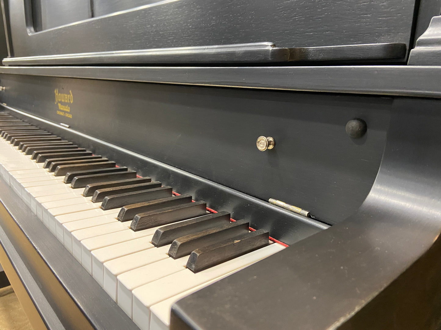 Image 18 of 1916 Howard Upright 57" / Satin Black