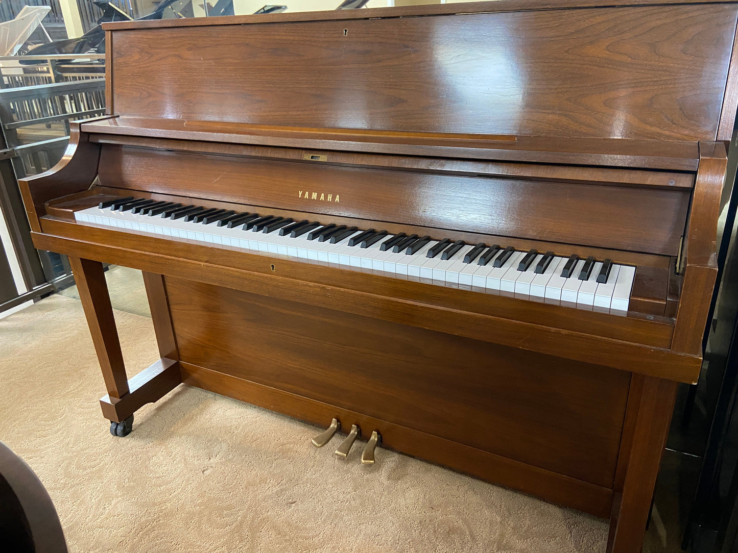 Image 15 of 1994 Yamaha P22 45" Upright Piano / Walnut