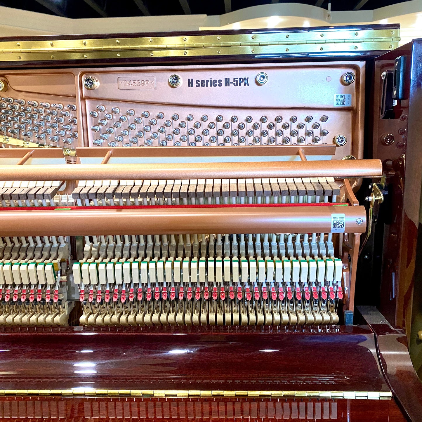 Image 9 of Hailun HU5P/50" Mahogany Polish
