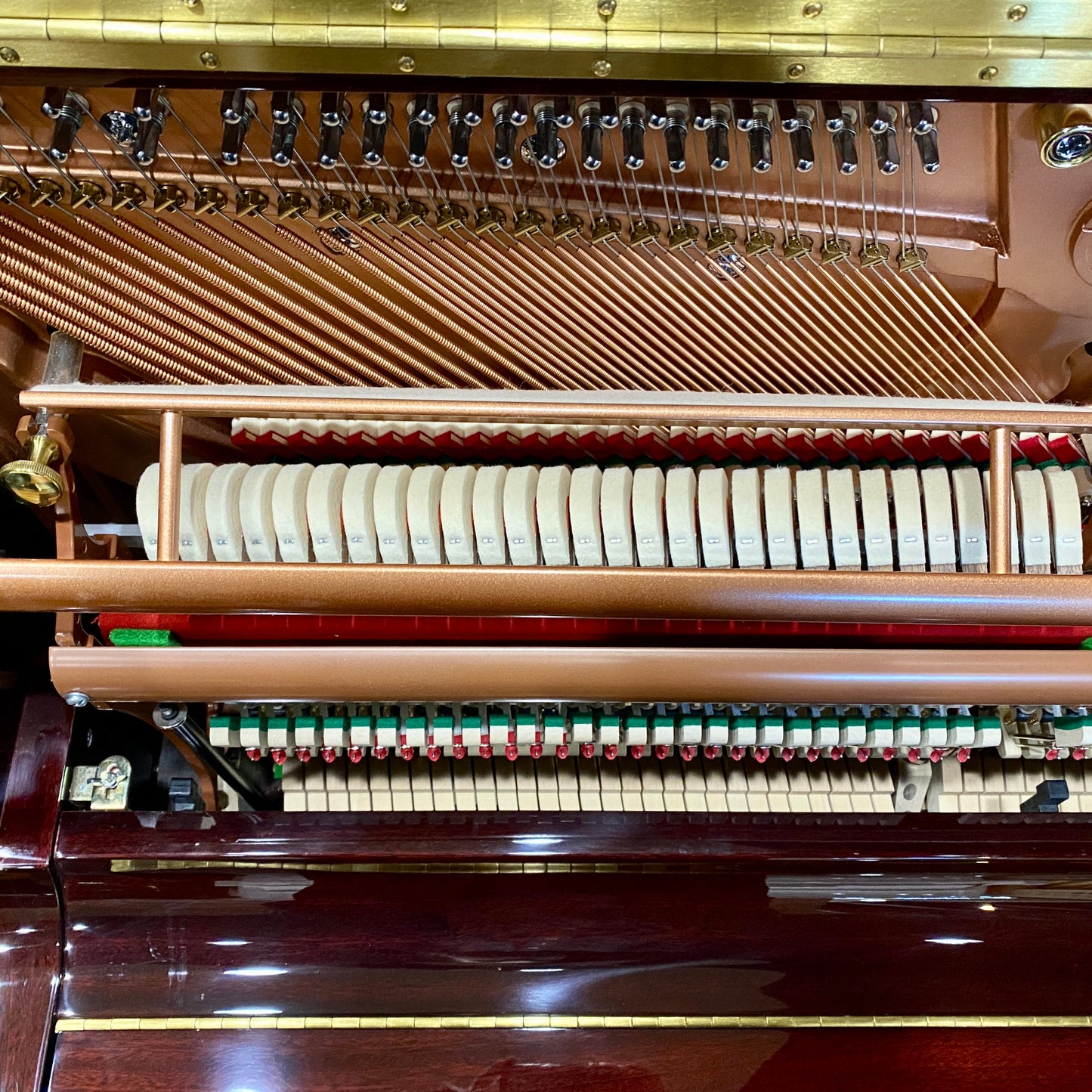 Image 11 of Hailun HU5P/50" Mahogany Polish