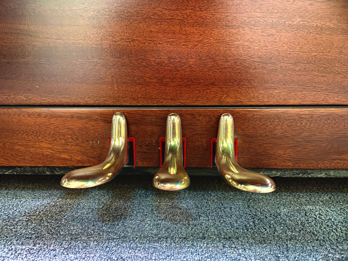 Image 4 of Clarendon Upright