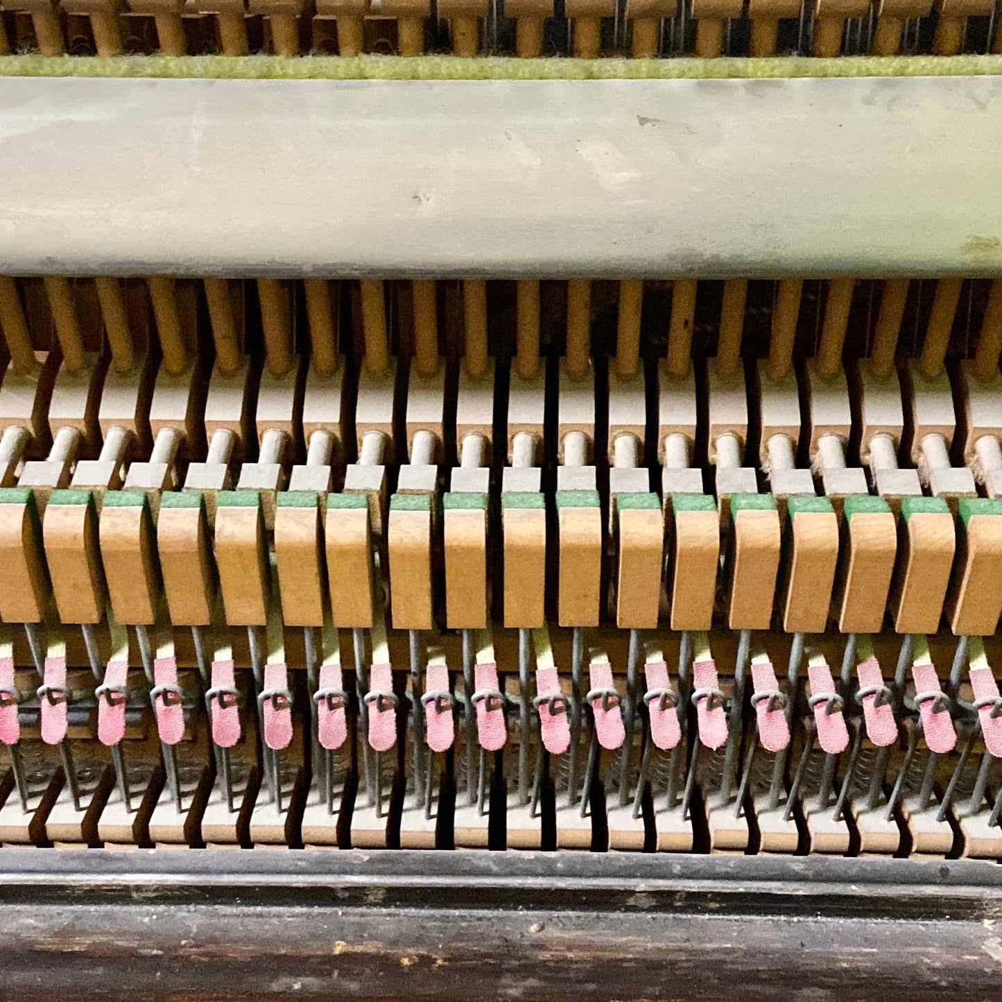 Image 9 of 1905 Chicago Kingsbury upright