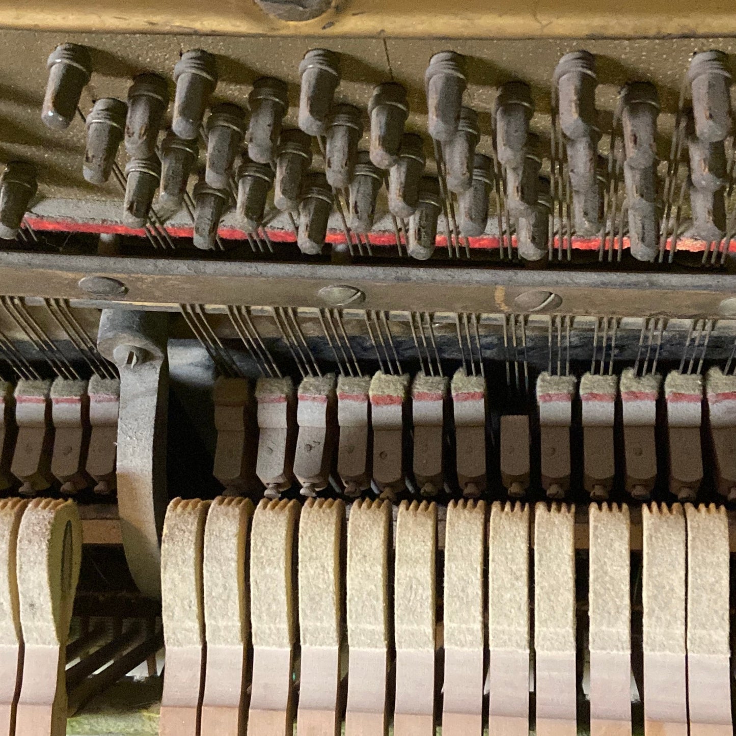 Image 19 of 1905 Chicago Kingsbury upright