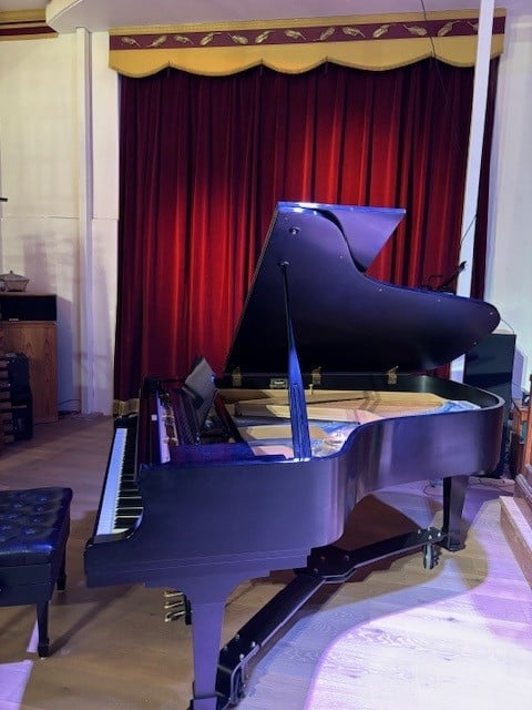 Image of the Piano For Sale