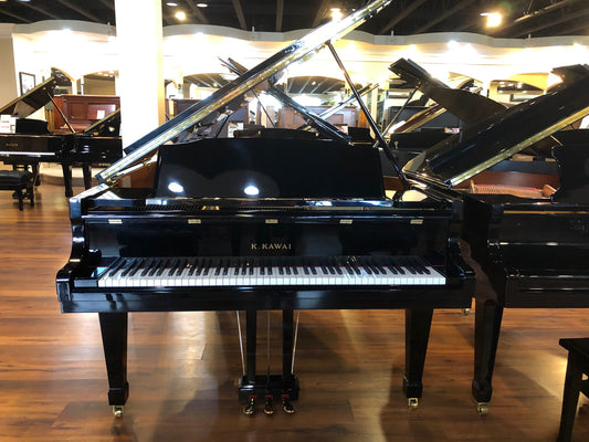 SOLD 1982 Kawai GS30/6'1" Polished Ebony