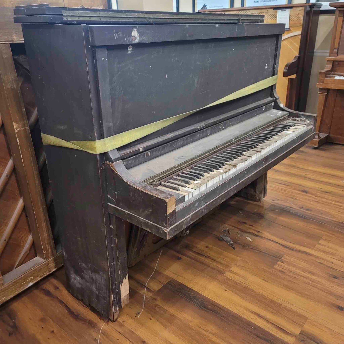 CURRENT SHOP WORK 1923 Price & Teeple Wood Finish Commissioned Upright Piano
