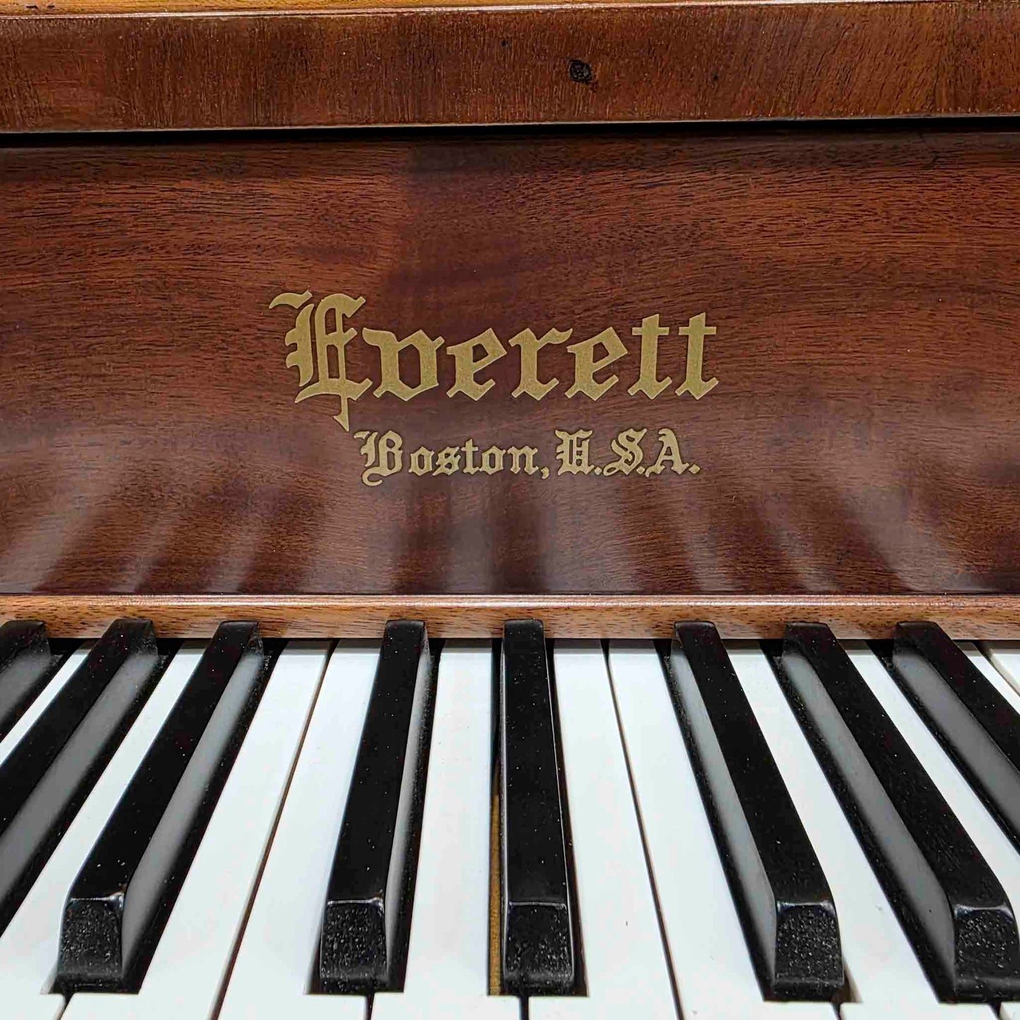 1906 Everett 53" Wood Finish Upright Piano
