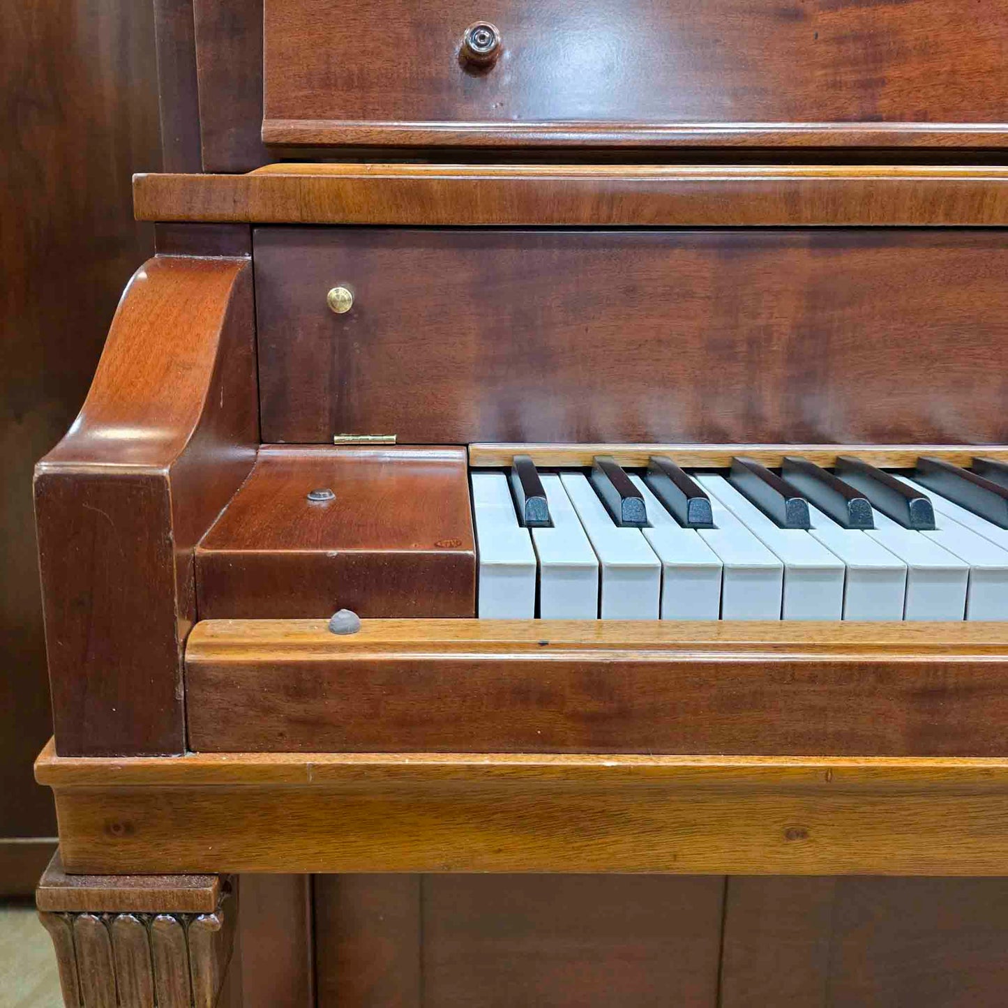 1906 Everett 53" Wood Finish Upright Piano