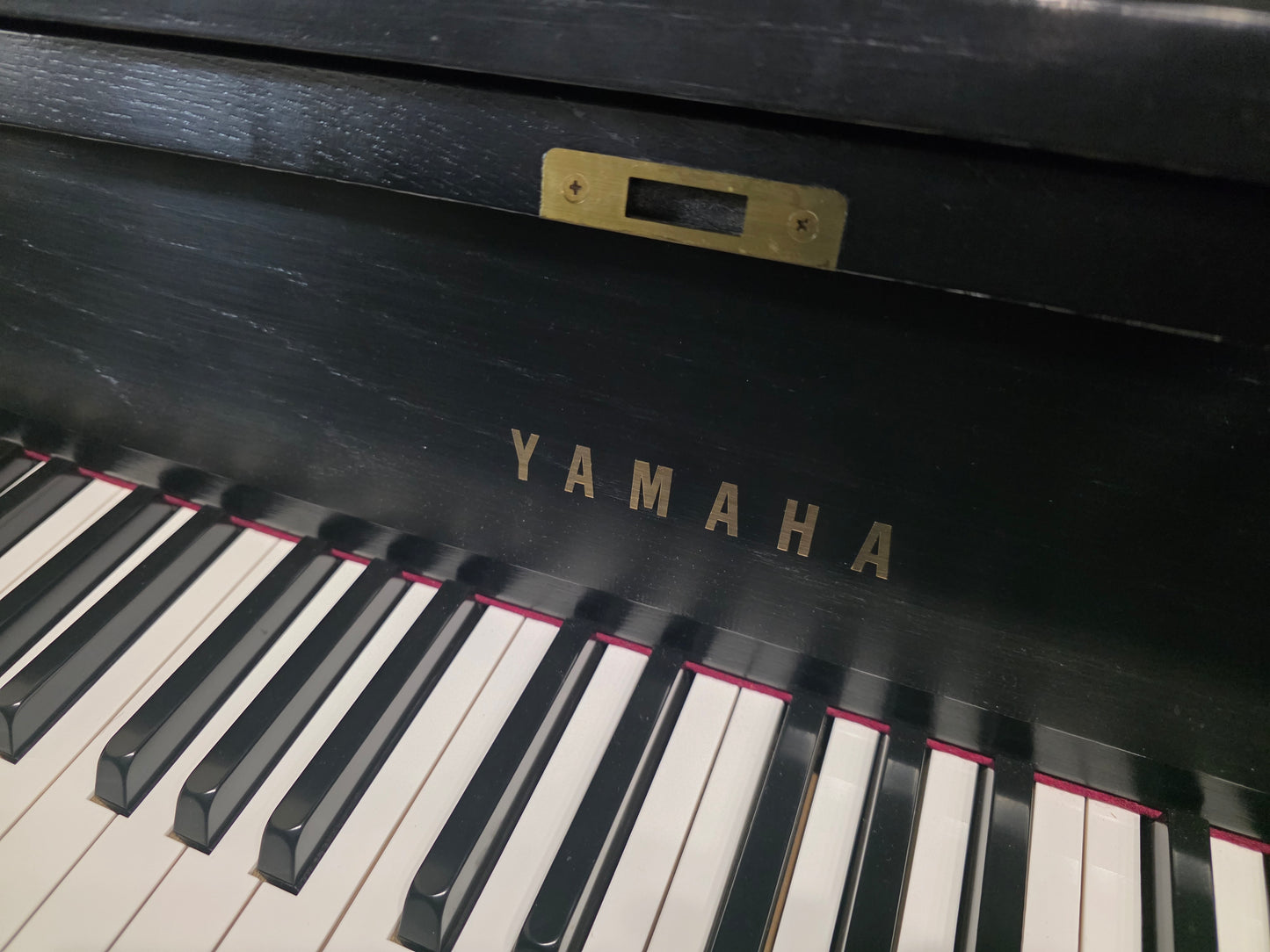 2004 Yamaha P22 45" Satin Black Studio Piano