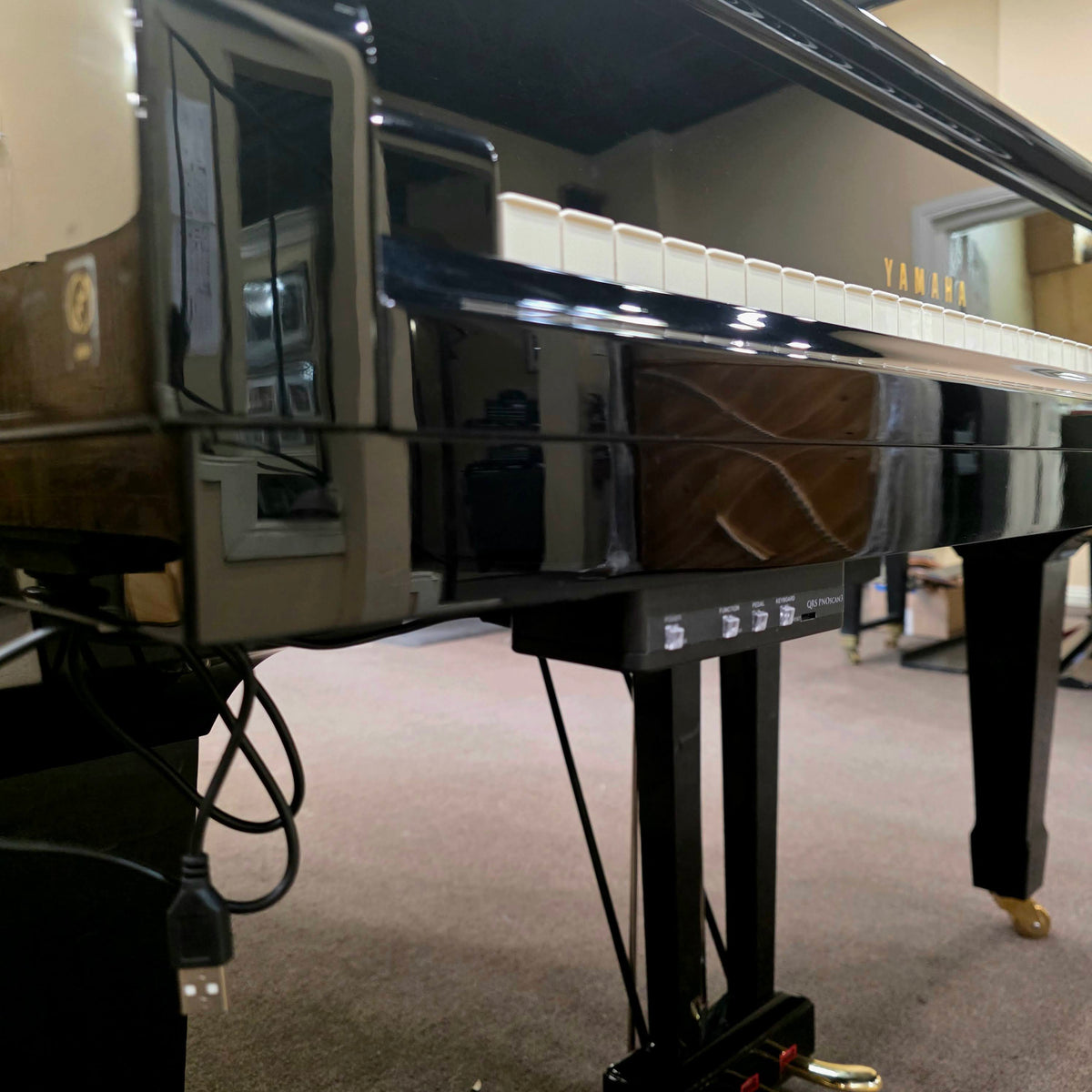 HEIRLOOM RESTORATION 2001 Yamaha C3 6'1" Polished Black Commissioned Grand Piano with Self-Playing QRS System
