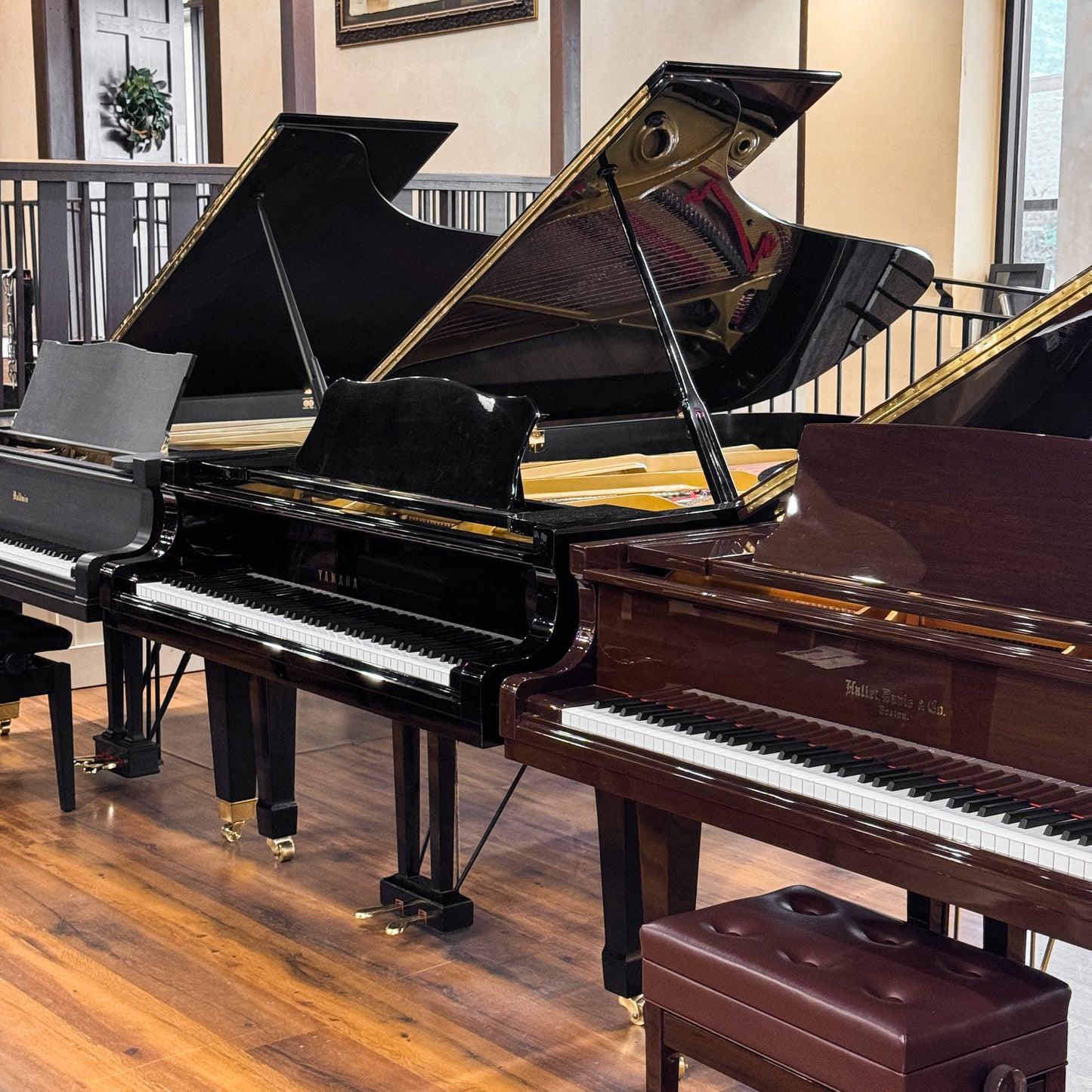 1978 Yamaha C7 7'6" Grand Piano / Polished Black