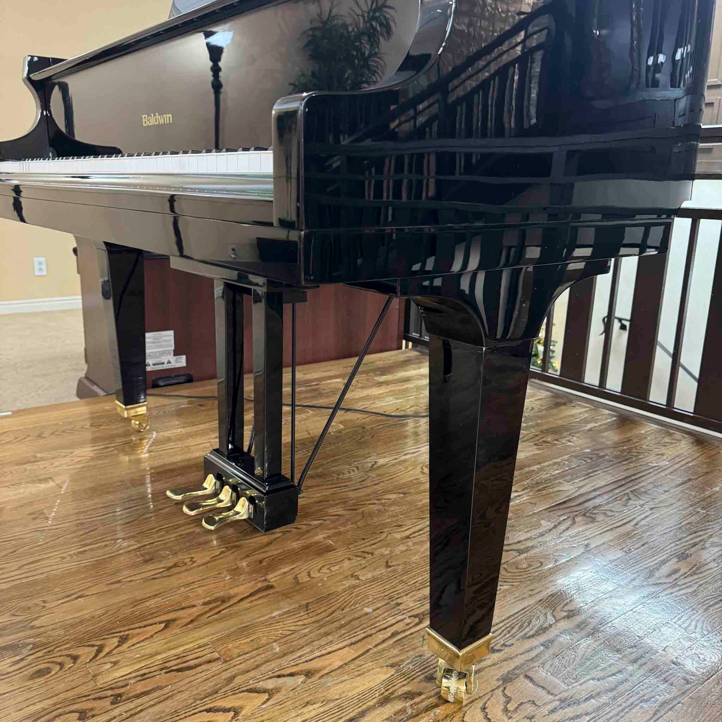 Hamilton (by Baldwin) 4'11" Polished Black Baby Grand Piano