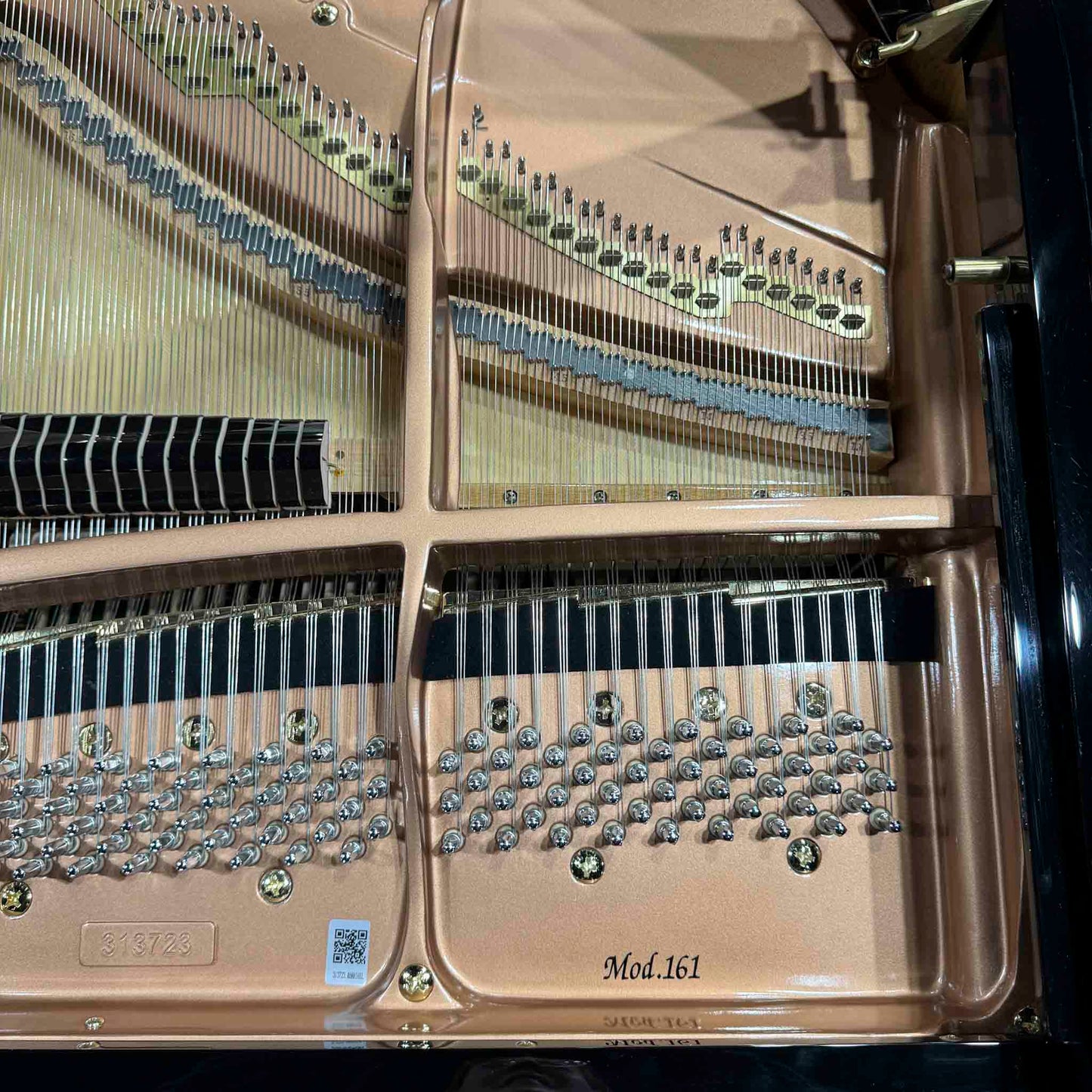 Hailun 161 5'4" Polished Black Grand Piano