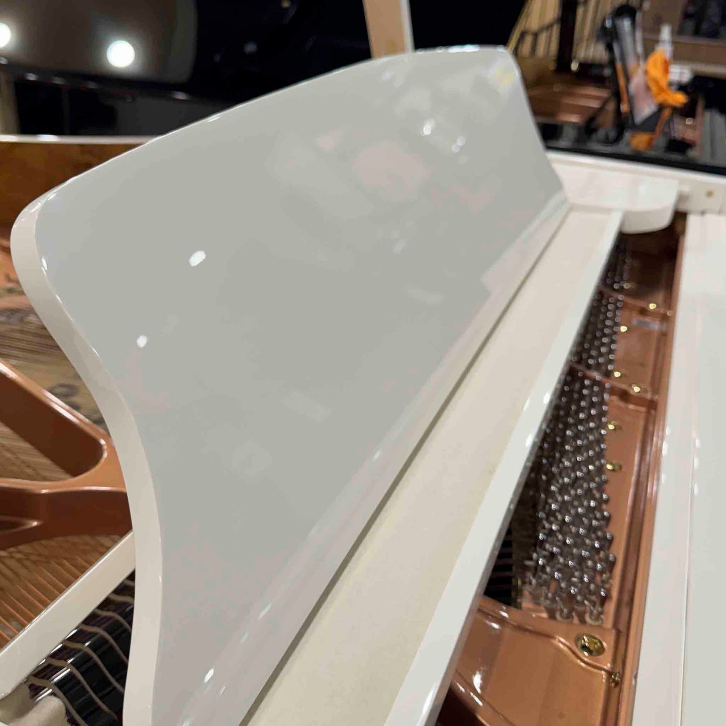Hailun 178 5'10" Polished White Grand Piano