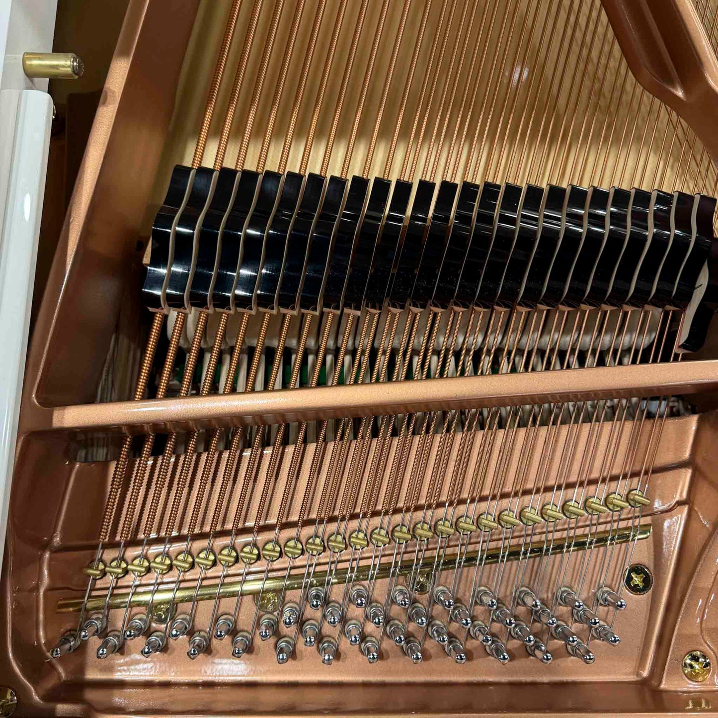 Hailun 178 5'10" Polished White Grand Piano