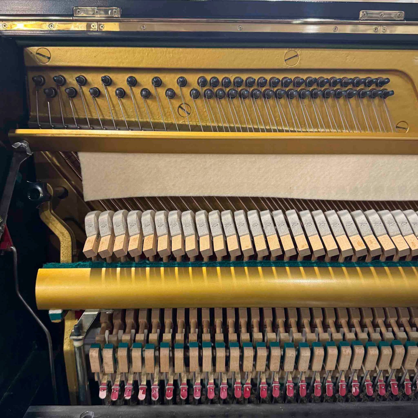 1974 Yamaha U1 48" Polished Black Upright Piano