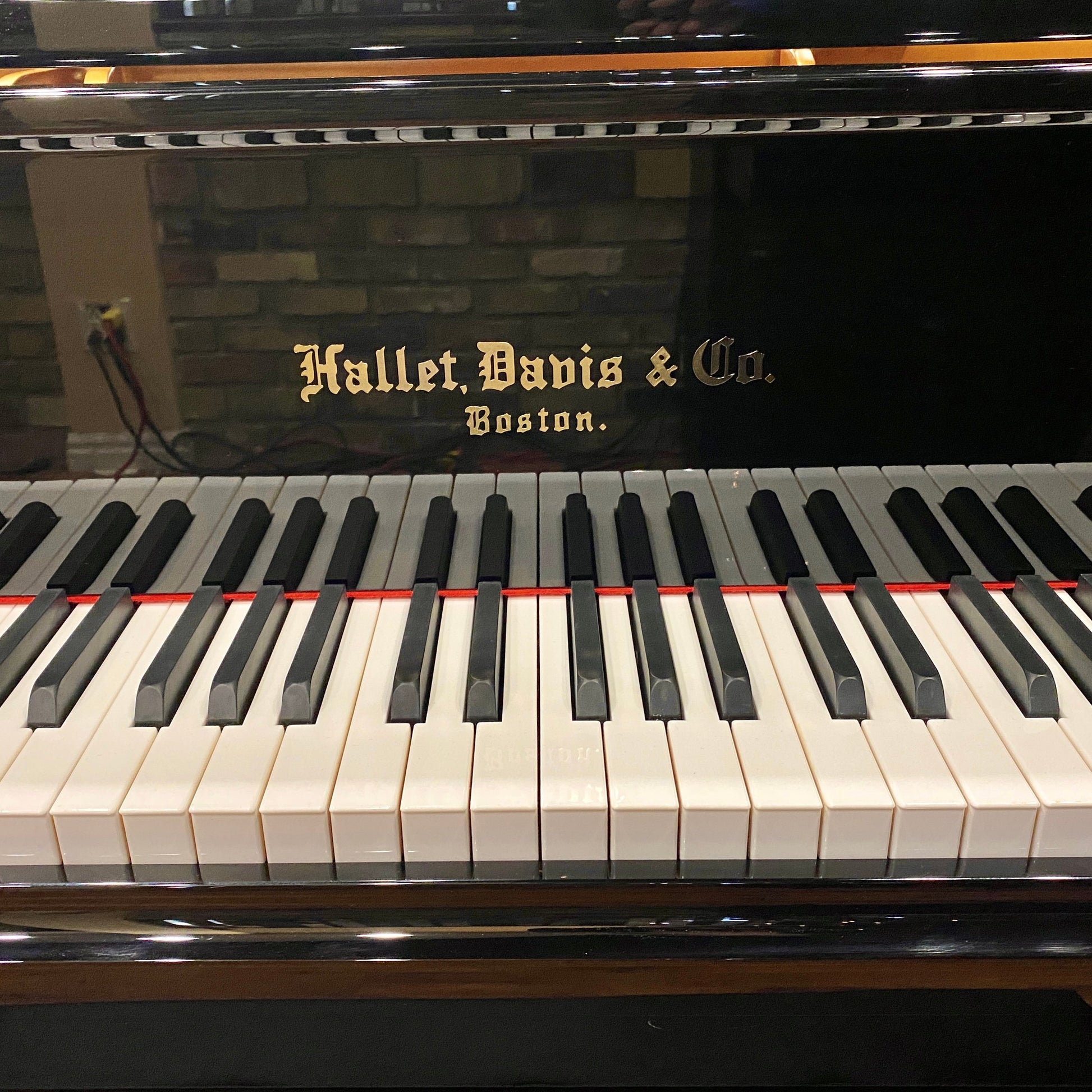 Image 6 of Hallet Davis188 Black Polish with QRS Self Playing System